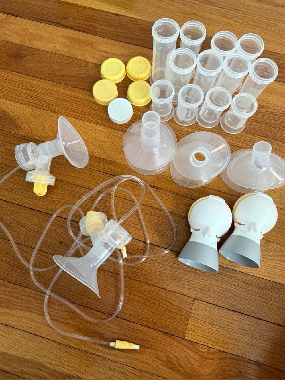 Medela Accessory Kit storage bottles tubings